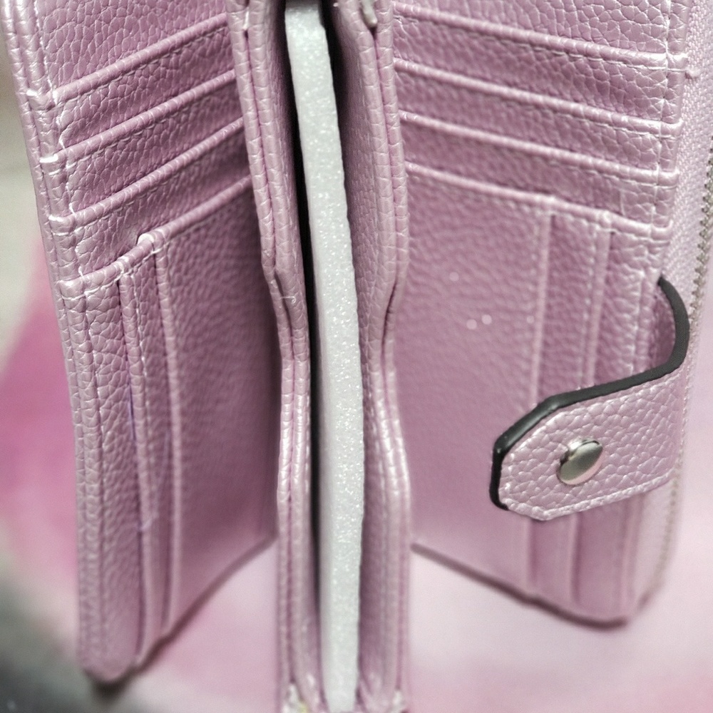Wallet - Picture 4 of 5